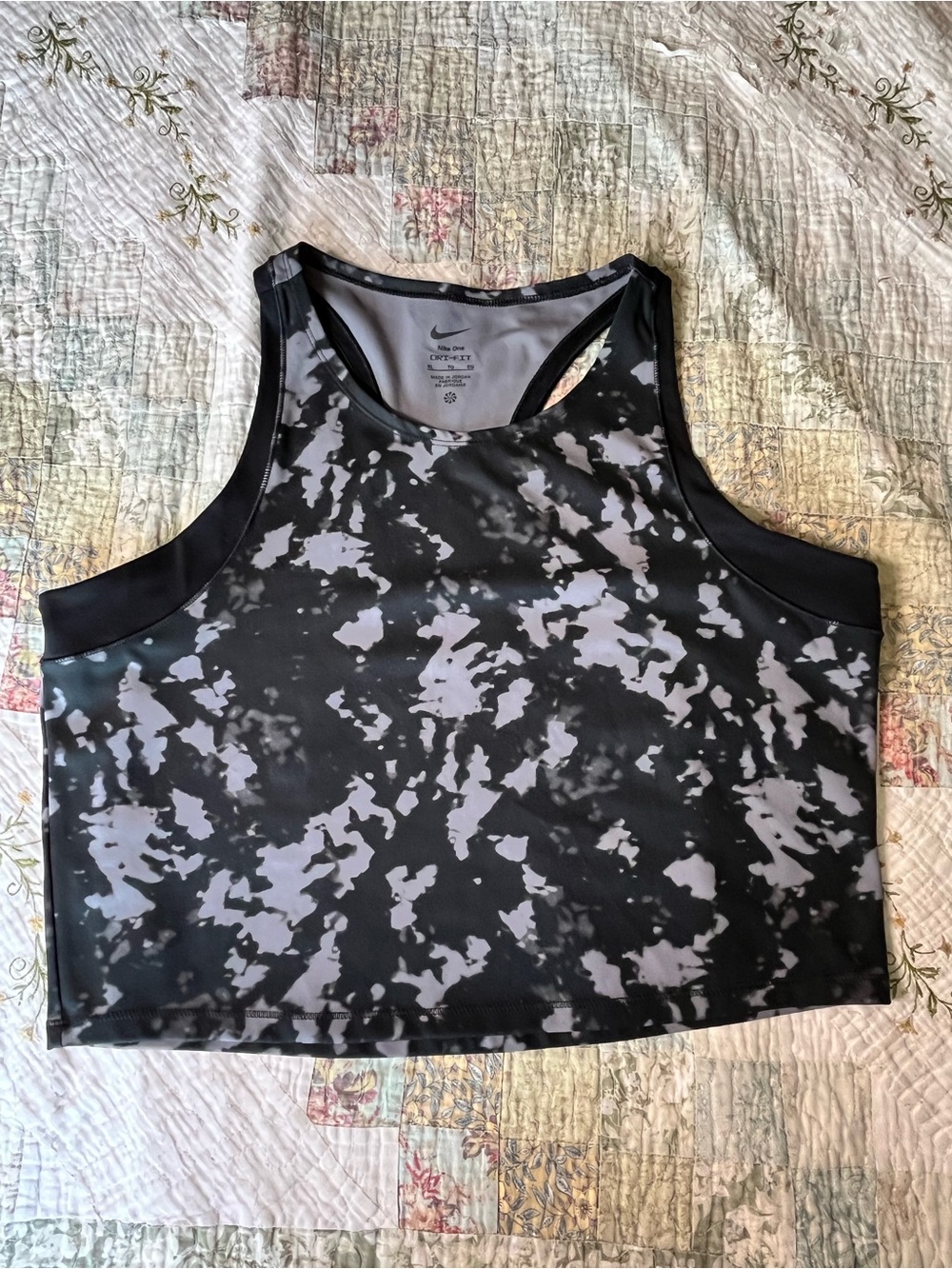 Women’s Nike Abstract Print Athletic Tank-XL